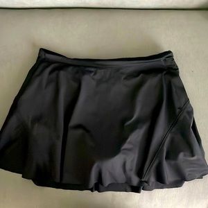 Athleta match point skirt